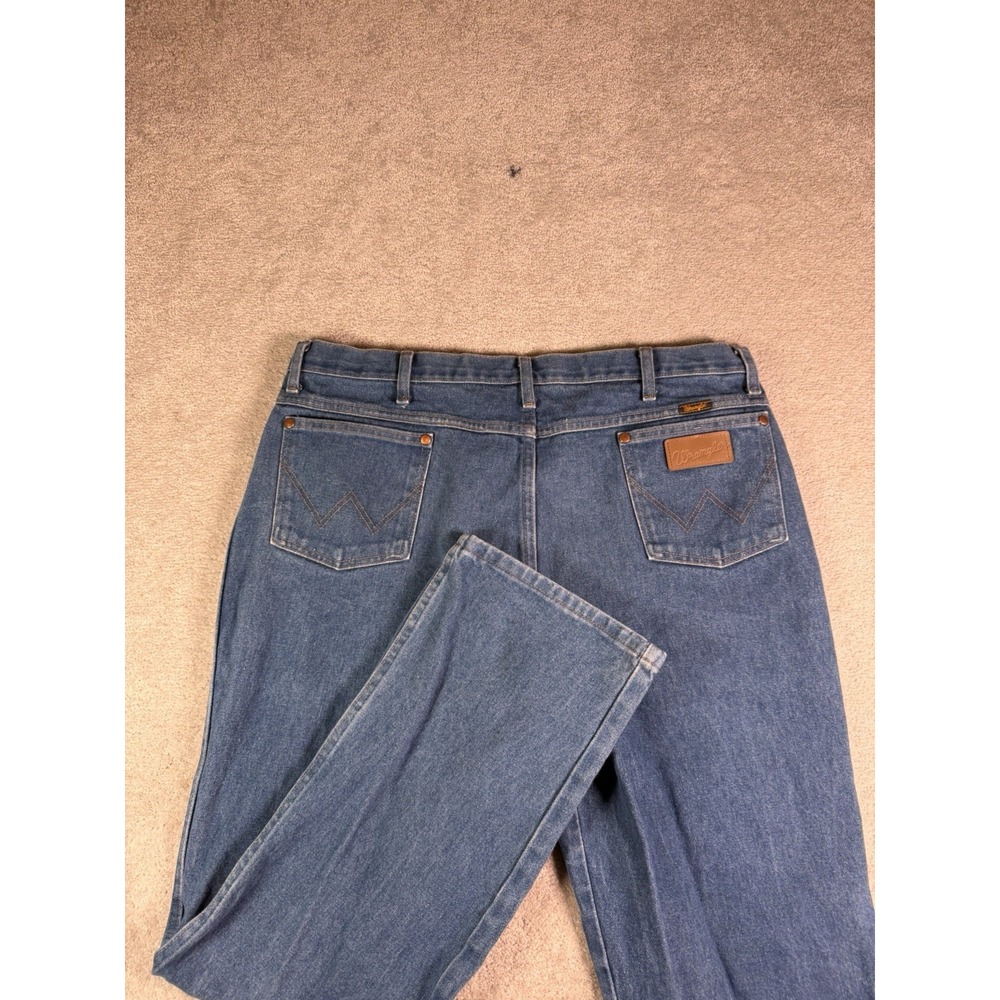 Vintage Wrangler 936DEN Cowboy Cut Slim Fit Blue Denim Straight Leg Jeans 40x32